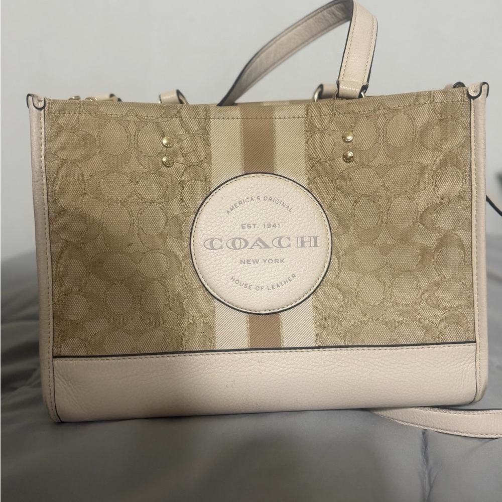 Coach Dempsey Carryall bag in signature jacquard